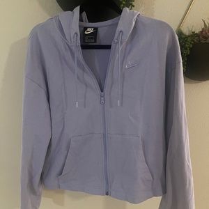 Small Loose Cropped Nike Light Jacket